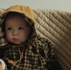 【新品未使用】韓国子供服　チェック　ロンパース