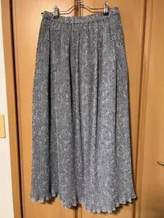 青系花柄プリーツロングスカートのサムネイル