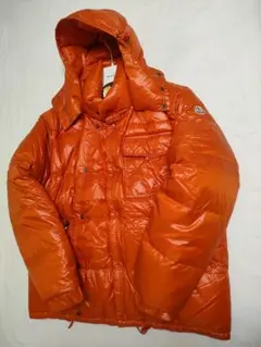 クリ済美品　MONCLER　KARAKORUM　モンクレール　ダウンジャケットのサムネイル
