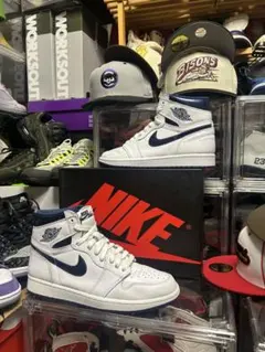 【希少】NIKE AIRJORDAN1 HIGH OG MetallicNav