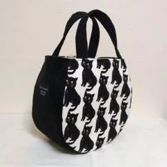 コーデュロイ使いころりんバッグ　トートバッグ　黒猫柄　ハンドメイド