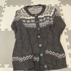 送料込み‼️UNIQLO フェアアイル柄 カーディガン グレー Sサイズのサムネイル