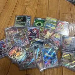 VSTARユニバース パックとカード多数