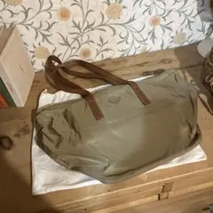 PRADA ベージュ　トートバッグ