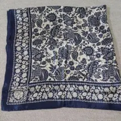 100%シルク 花柄 大判スカーフ