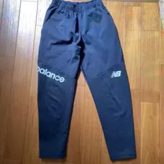 new balance ブラック ピステパンツ　150cm