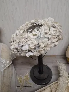 ベルギーヴィンテージ　卓上飾り台　ディスプレイスタンド　布花　巴里　ブドワール ベルギーヴィンテージ 卓上飾り台 ディスプレイスタンド 布花 巴里