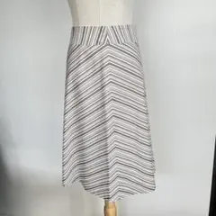 【美品】ミディ丈スカート