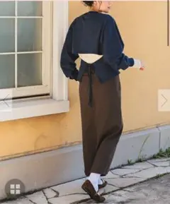 バックオープンデザインプルオーバー