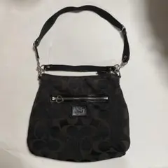【coach】シグネチャーキャンバスショルダーバッグ