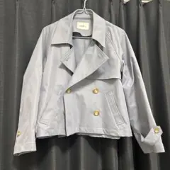 ショートトレンチコート