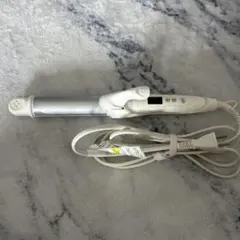 ホワイト カールヘアアイロン デジタル表示