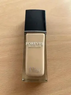 Dior リキッドファンデ FOREVER SKIN GLOW 1.5N