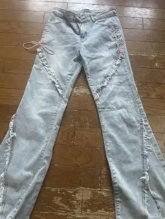 編み上げリボン　デニムパンツ