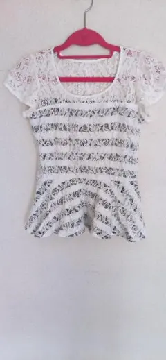 セシル・マクビー トップス