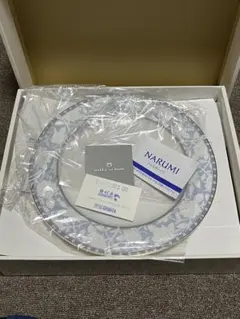 昭和❣️NARUMI 花柄 デザイン 皿　大皿一枚、小皿5枚 新品箱付き