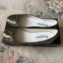 Item thumbnail for item cc4e9ef9-507f-46f1-b767-707e2f9f966b