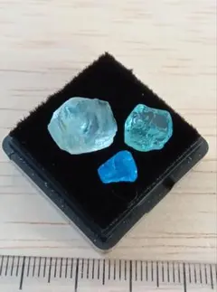 【綺麗】宝石　3点セット　アクアマリン　アパタイト　原石　透明感　美品