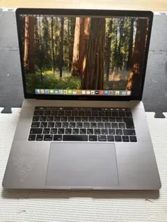 MacBook Pro 15インチ 2019 i9 32GB 1TBのサムネイル