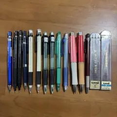 シャーペン まとめ売り - メルカリ