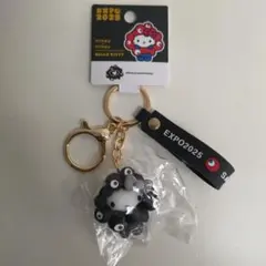 Expo2025 サンリオ なりきりミャクミャク 黒 立体 キーホルダー キティ