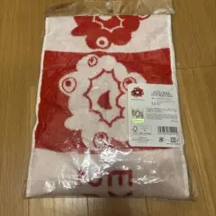 キャラクター柄タオル 赤と白 約100cm×50cm