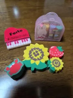 Sanrio Cheery Chums(クレヨン型) 他消しゴムセットのサムネイル
