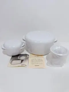 Tupperware タッパーウェーブ2000 丸型 2点セット ホワイト ③ - メルカリ