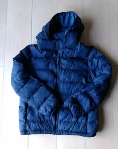 UNIQLO　ライトウォームパデットパーカー　140㎝