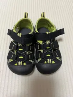 14.5cm_KEEN_サンダル_黒と黄緑