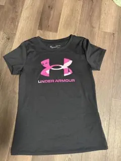 アンダーアーマー　Tシャツ