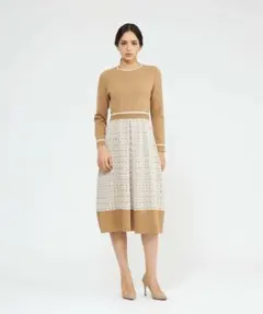 美品 アセテートナイロンジャカード ニットワンピース キャメル