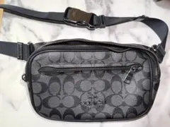 COACH ショルダーバッグ ブラック値下げ‼️