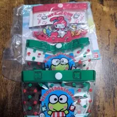 プールバック風ミニポーチ　サンリオ