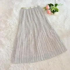 LOUNGEDRESS ラウンジドレス　スカート　ドット　新品　プリーツのサムネイル