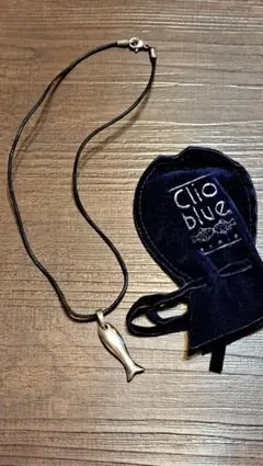 Clio Blue ネックレス 魚モチーフのサムネイル