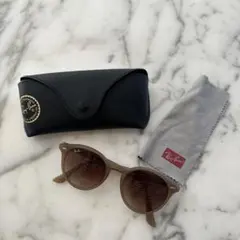 Ray-Ban ブラウンラウンドサングラス ケース付き
