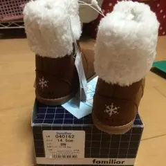 familiar子供靴新品、タグ付き、定価6980。箱入り。