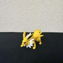 ポケモン　フィギュア　サンダース