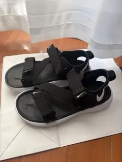 【値下げしました】Nike スポーツサンダル ブラック 25㎝