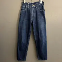 Item thumbnail for item 5bcc1887-ce14-438c-ad93-bbf5e0ebd58a