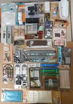 建築模型・ジオラマ材料 セット】スチレンボード / 人形 / 樹木 / 苔
