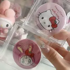 メゾピアノ♡ハローキティ 缶バッチ2つセット