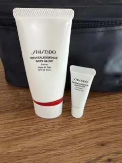 SHISEIDO エッセンススキングロウ　プライマー　ファンデ220