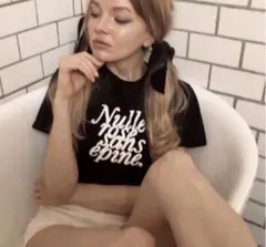epine エピヌ　ロゴTシャツ　ブラックのサムネイル