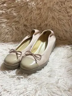 23.5㎝　ヒルズアベニュー　エナメルパンプス　ウェーブソール　厚底パンプス