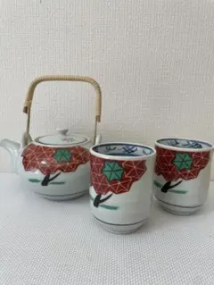 紅葉模様の急須と湯呑みセット未使用