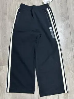 【新品未使用品/匿名配送】130cm UNIQLO ドライスウェットパンツ