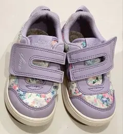 Item thumbnail for item 4359f6a5-c13e-4fc6-a2dc-e6e2fc1a6577