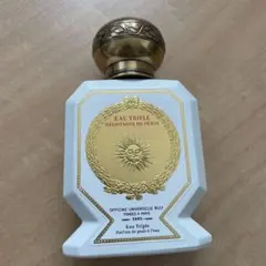 Eau Triple Héliotrope du Pérou 香水のサムネイル